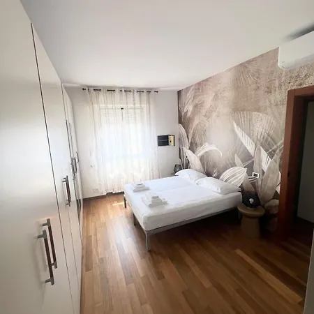 Aurum 360 Attico Deluxe Apartment