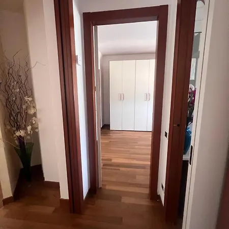 Aurum 360 Attico Deluxe דירה לה ספציה