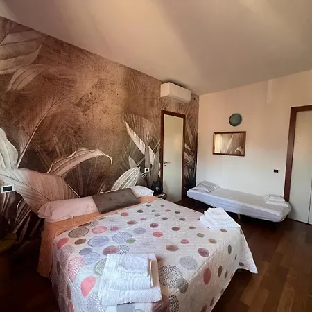 Aurum 360 Attico Deluxe Apartment
