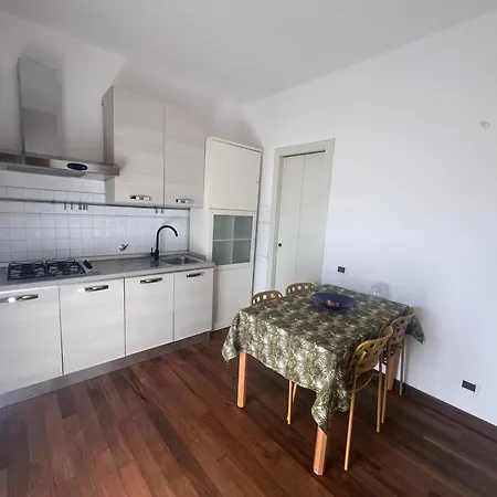 Aurum 360 Attico Deluxe לה ספציה