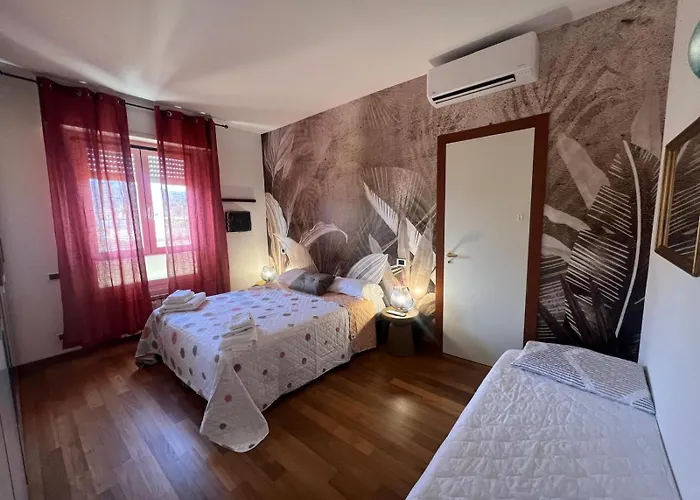 Aurum 360 Attico Deluxe Apartmán La Spezia